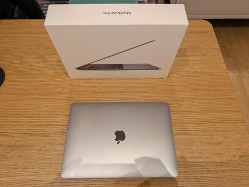 Macbook pro 2019 13inch i5 - pro, 13inch,