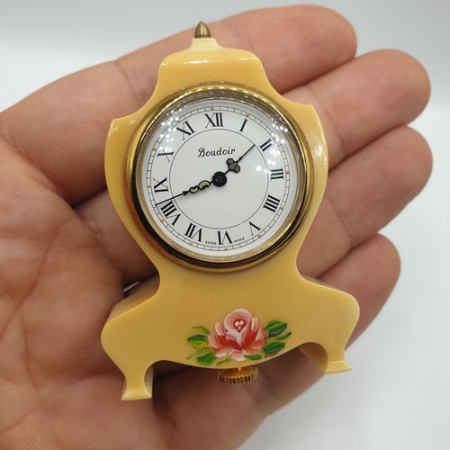 Horloge miniature mouvement - horloge,