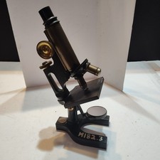 Antico microscopio bimonico E