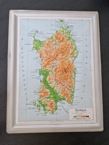 Carta geografica rilievo - carta,