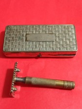 Rasoio di sicurezza antico