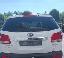 737002P020 Portello post. KIA