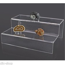UN ESPOSITORE A SCALETTA IN