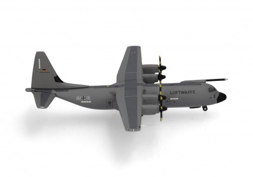 Herpa wings lockheed 130j - lockheed, c-130j-30