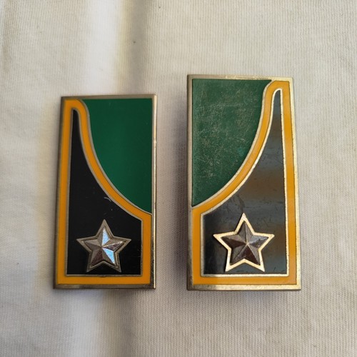 Mostrine distintivi esercito - distintivi,