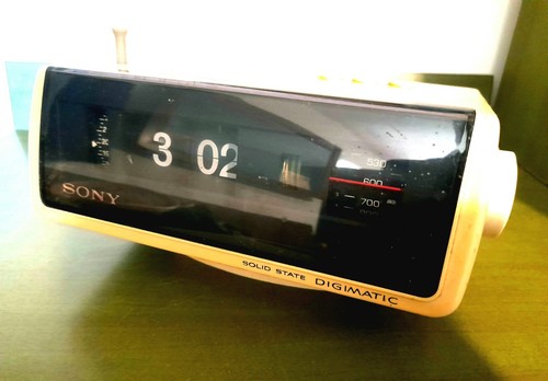 Radiosveglia sony digimatic - radiosveglia,