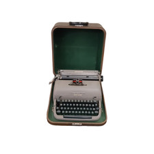 VINTAGE REMINGTON QUIET-RITER