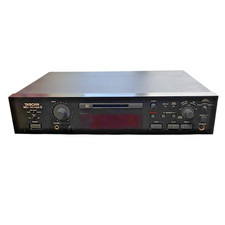 TASCAM MD-301MKII Lettore