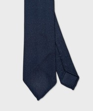 Arcuri cravatta tre pieghe in