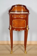 Comodino stile Luigi XV