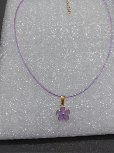 Collana con ciondolo fiore - , in