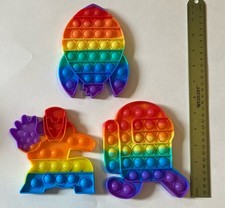 Lotto 3 Pop It Toys Among Us