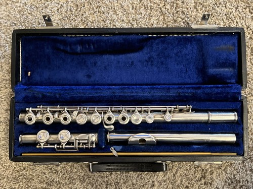 Strumento flauto musicale