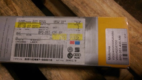 Adattatore cellulare nuovo