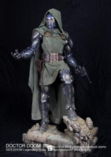 Dr Doctor Doom Legendary Scale
