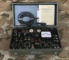 Tube Tester I-177-B Prova valvole Armee Francaise, con manuale originale.