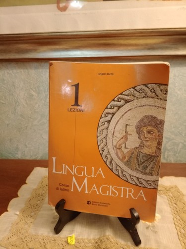 Lingua magistra angelo - magistra.,