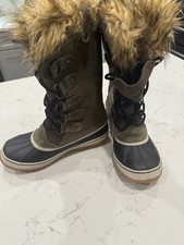 Stivali Sorel Giovanna d’Arco verde scamosciato pelliccia sintetica donna taglia 10 mai usati