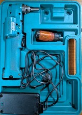 Trapano angolare a batteria