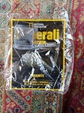 Collezione Minerali E Gemme Di