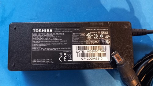 Alimentatore toshiba - alimentatore,