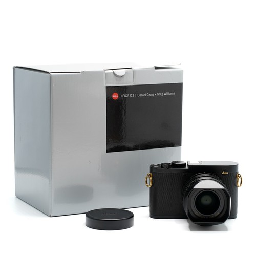 Leica daniel craig greg - q2,