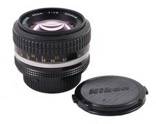 Nikon Nikkor 1:1.4 50mm porta