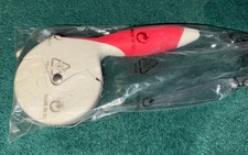 * TUPPERWARE Tagliapizza con