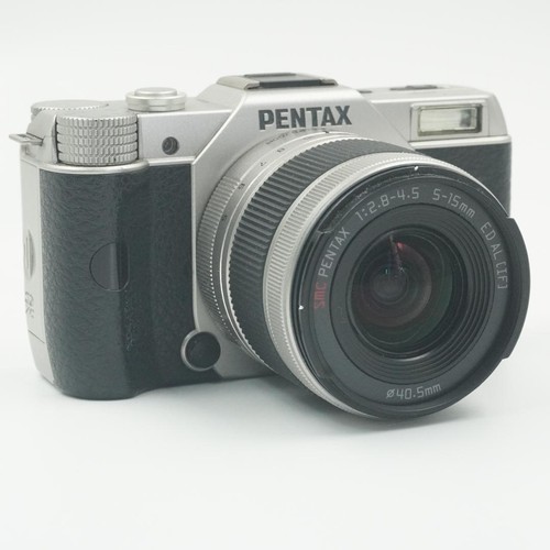 Kit fotocamera mirrorless