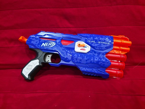 Hasbro nerf dual strike elite - nerf,