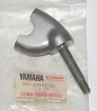 YAMAHA 3VD-23442-00 SUPPORTO