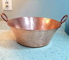 Grande pentola in rame