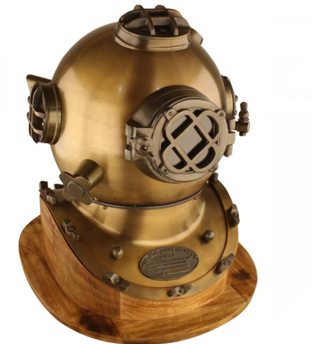 Casco subacqueo con elegante