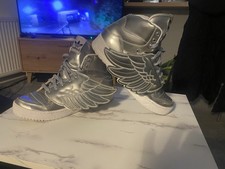 Adidas Jeremy Scott Wings