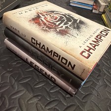 Legend Trilogy set- Marie Lu