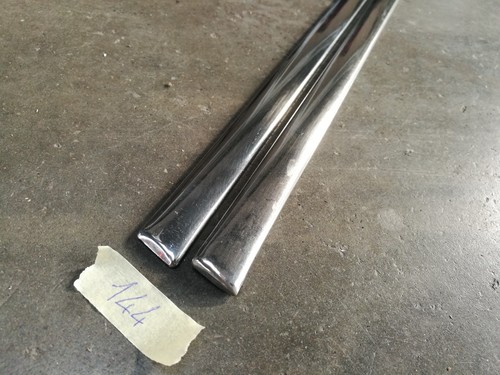 Coppia profili sottoporta inox