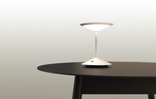 Penta Narciso Small Bianco - Lampada da tavolo ricaricabile portatile