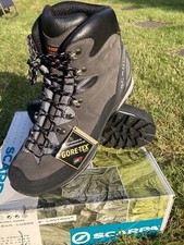 Scarponi Scarpa Kinesis Tech GTX da trekking/camminata/alpinismo UK12/EU47 da uomo OBO.