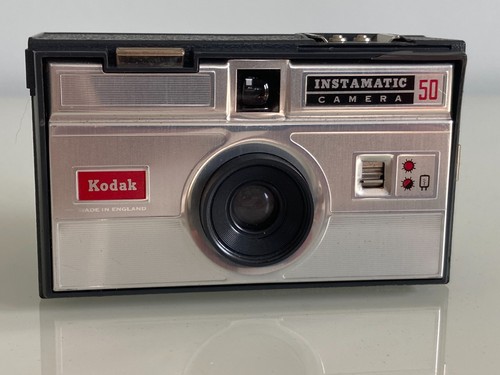 Kodak fotocamera - •,