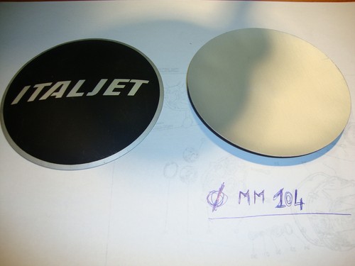 Coppia scritte italjet borchie - scritte,