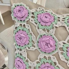 Cuscino  con Peonie realizzato