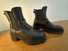 stivali donna tacco basso