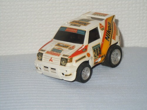 Mitsubishi pajero nikon - /,