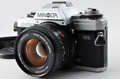 Near mint minolta 700 silver - x-700,