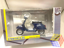 Moto clásica Vespa 125