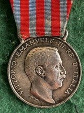 medaglia Vittorio Emanuele III campagne d’africa Libia Zecca