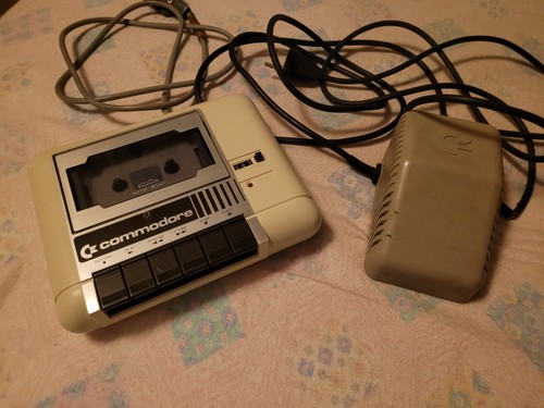 Commodore alimentatore - 64,