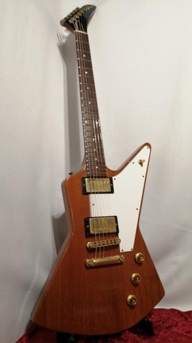 Chitarra elettrica modello - , ltd
