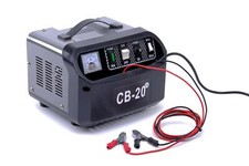 Caricabatteria 12V e 24V