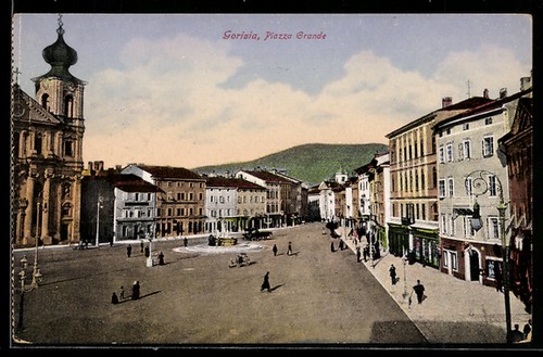 Cartolina gorizia piazza - cartolina,
